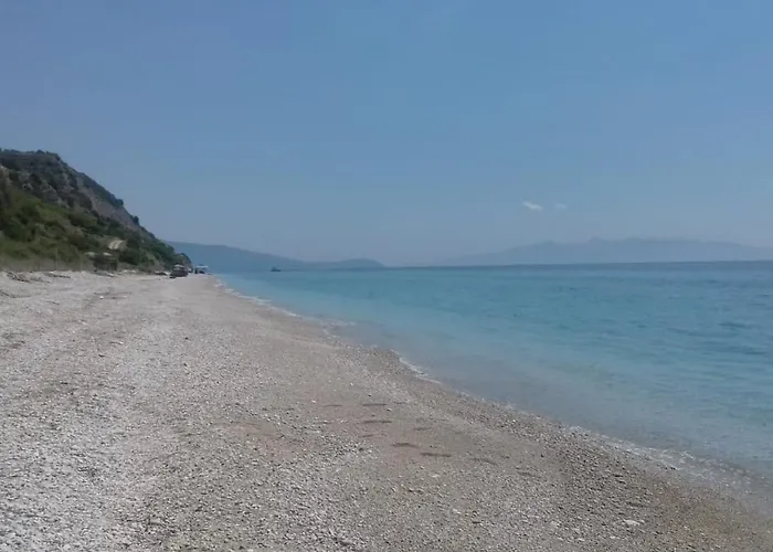 Campo de lujo Jungle In Borsh